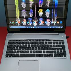 TOUCHSCREEN   HP ENVYTS M6… BACKLIGHT KEYBOARD …130 GB …SSD  ( Capacity  ) ..8.0 RAM . READY FOR CLASSES  From  HOME 