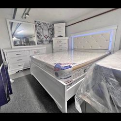 Bedroom Set In Stock For Fast Delivery 