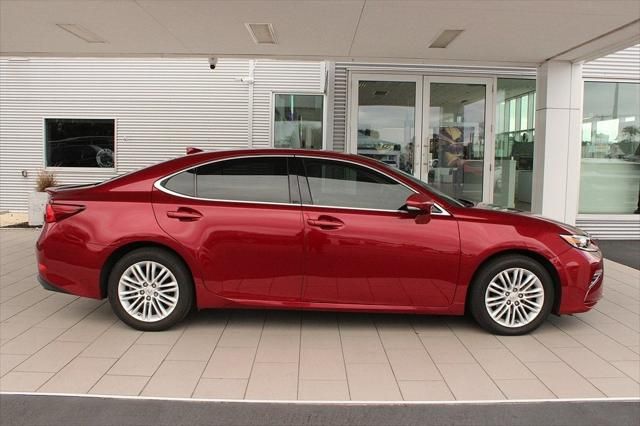 2016 Lexus ES 350