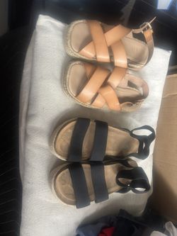12c Sandals
