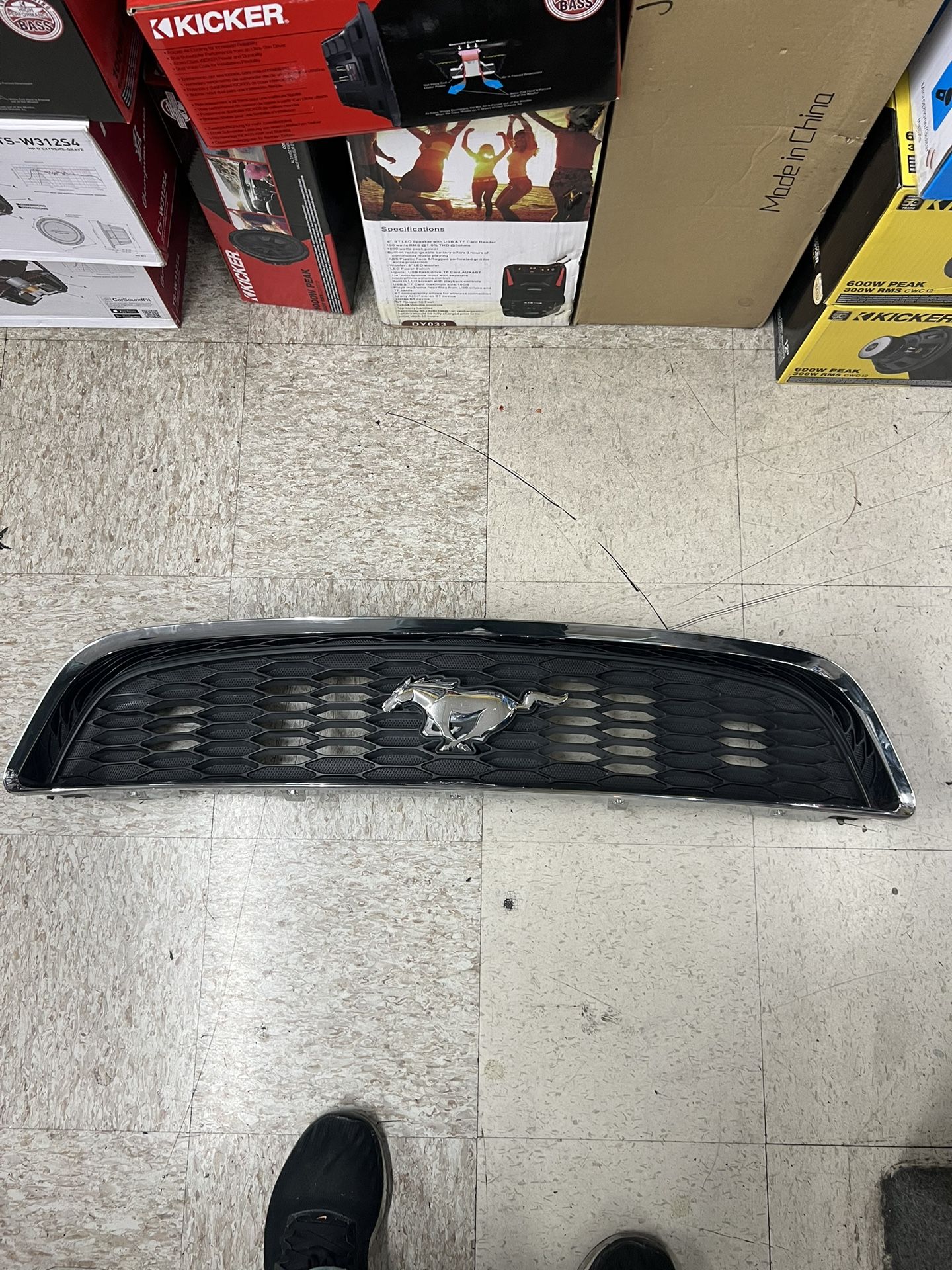 Mustang 2010-2014 Headlights, Upper Grille, And Third Brake Light