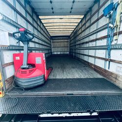 Raymond Electric pallet jack!! 24volt