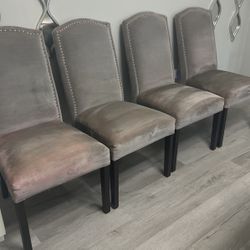 Dining Room Chairs 