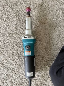 Makita Die Grinder with 5 Saburrtooth Bits