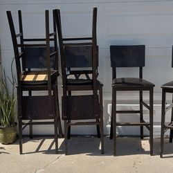6 Chairs/ Bar Stools Wood ,, Good Condition no rips 