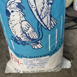 25 Lb Large Hook bill Seed