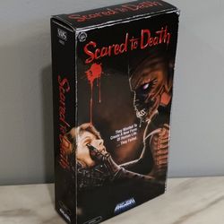 Scared to Death - Syngenor Figure