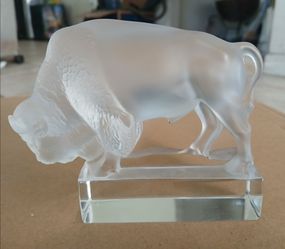 Vintage Lalique Frosted Crystal Bison Buffalo Paperweight *200.00* Signed France 4.75"W x 3.75"H