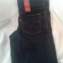 New stretch Skinny Jeans (Levis size 8 )