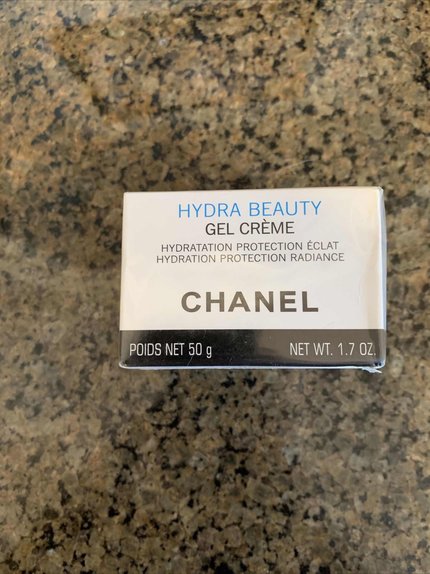 Chanel Hydra Beauty Gel Creme, 1.7oz Ingredients and Reviews