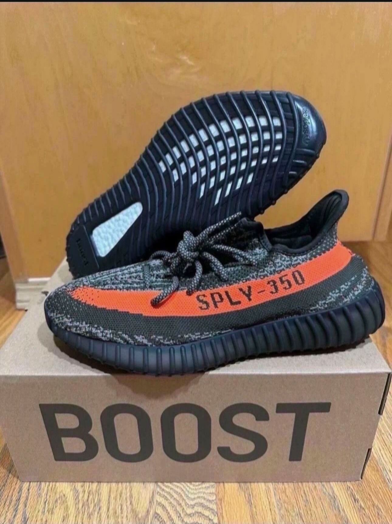 Adidas Yeezy Boost 350 V2 Carbon Beluga Mens size 10 Brand New 