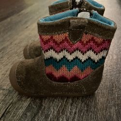 Size 4 Toddler Stride Rite Boots