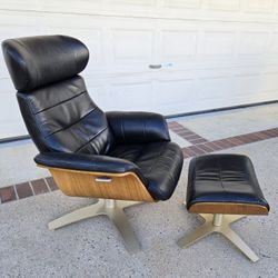 Kuka Black Leather Reclining Lounge Chair & Ottoman