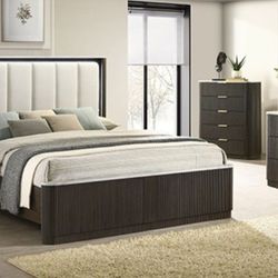Brand New Espresso & White 4pc Queen Bedroom Set (Available In Eastern King)