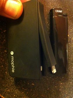 Mophie mini portable charger