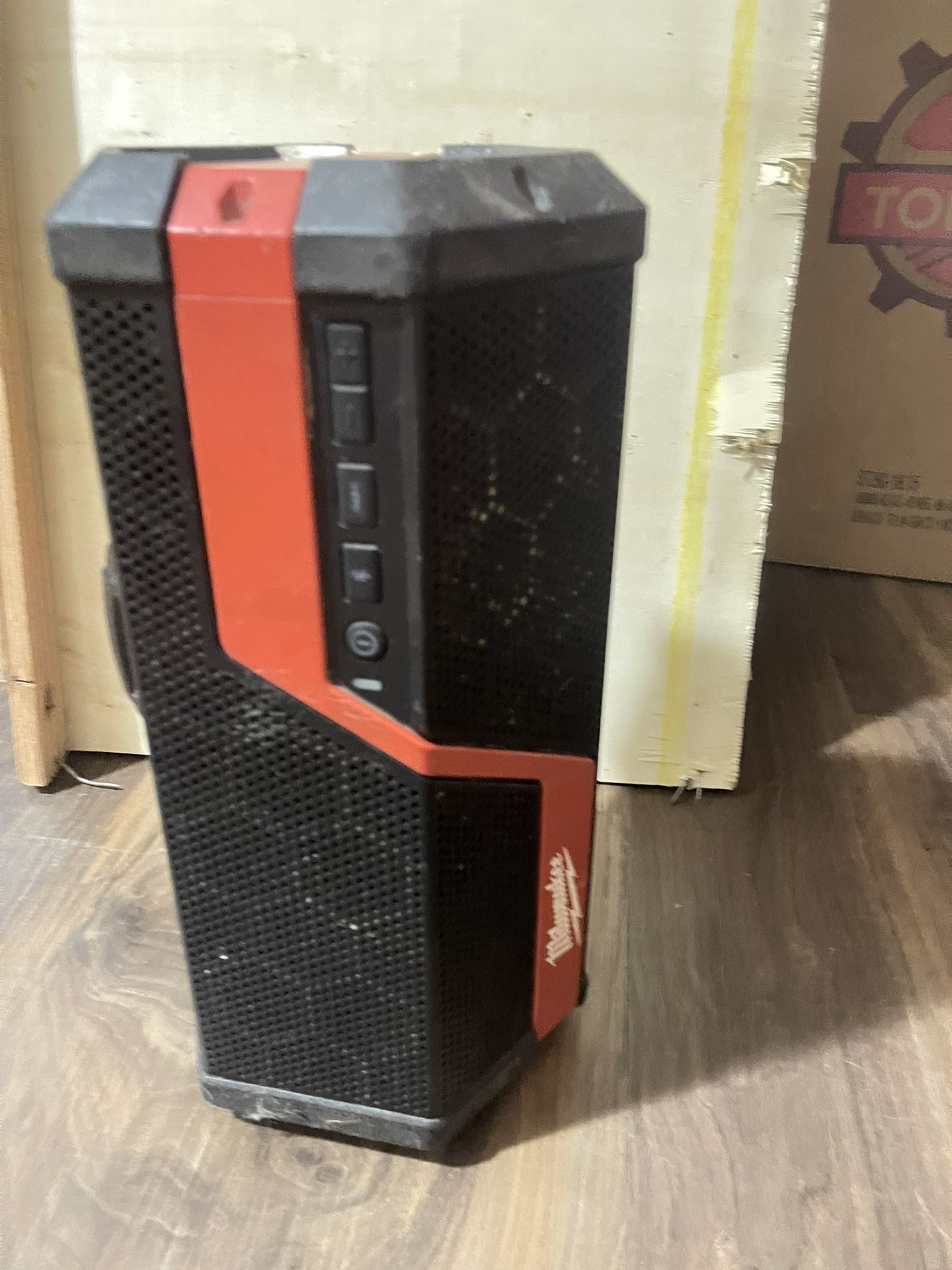 Milwaukee Speaker