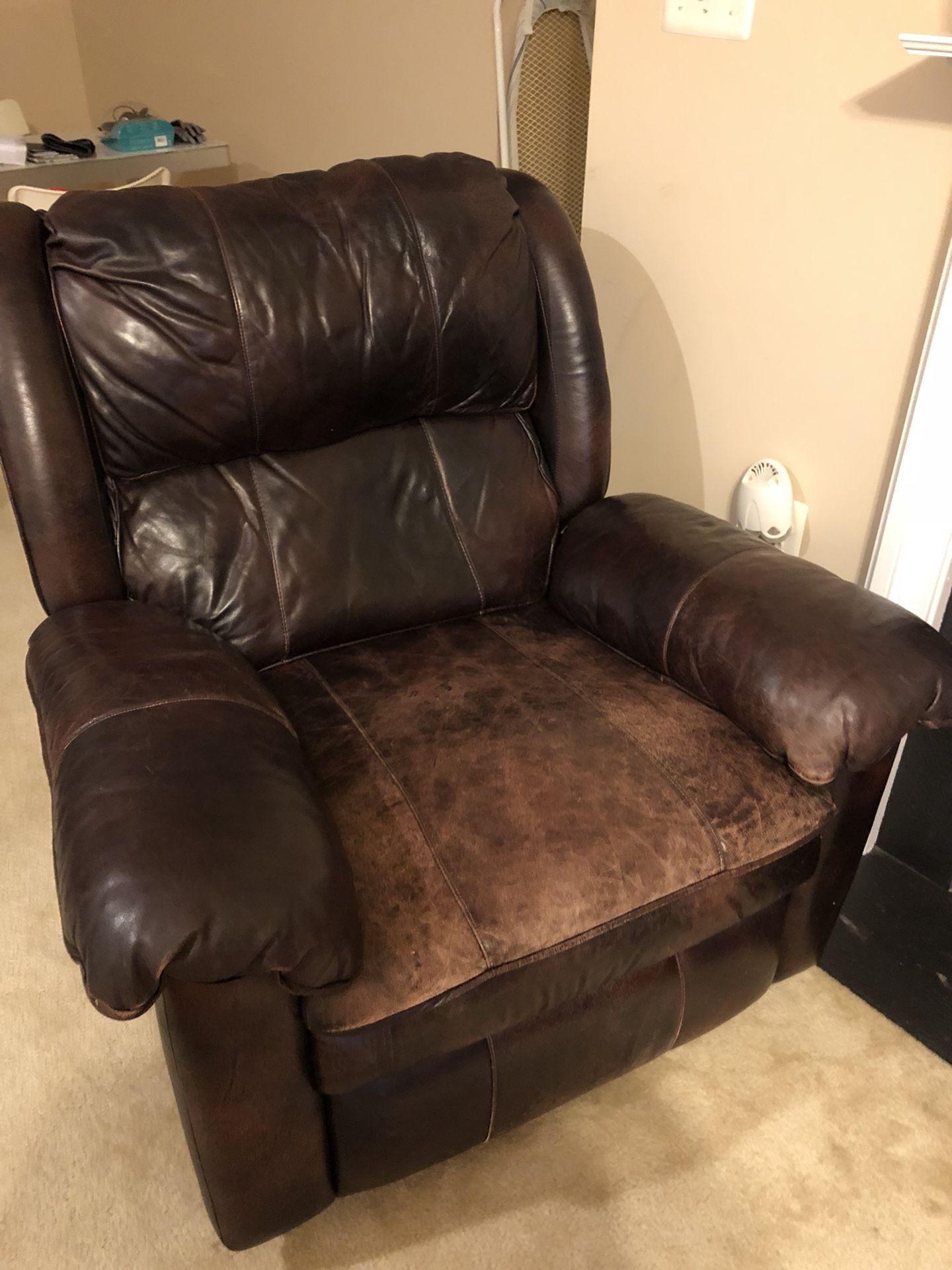 Oversized Recliner leather Lounge Chair