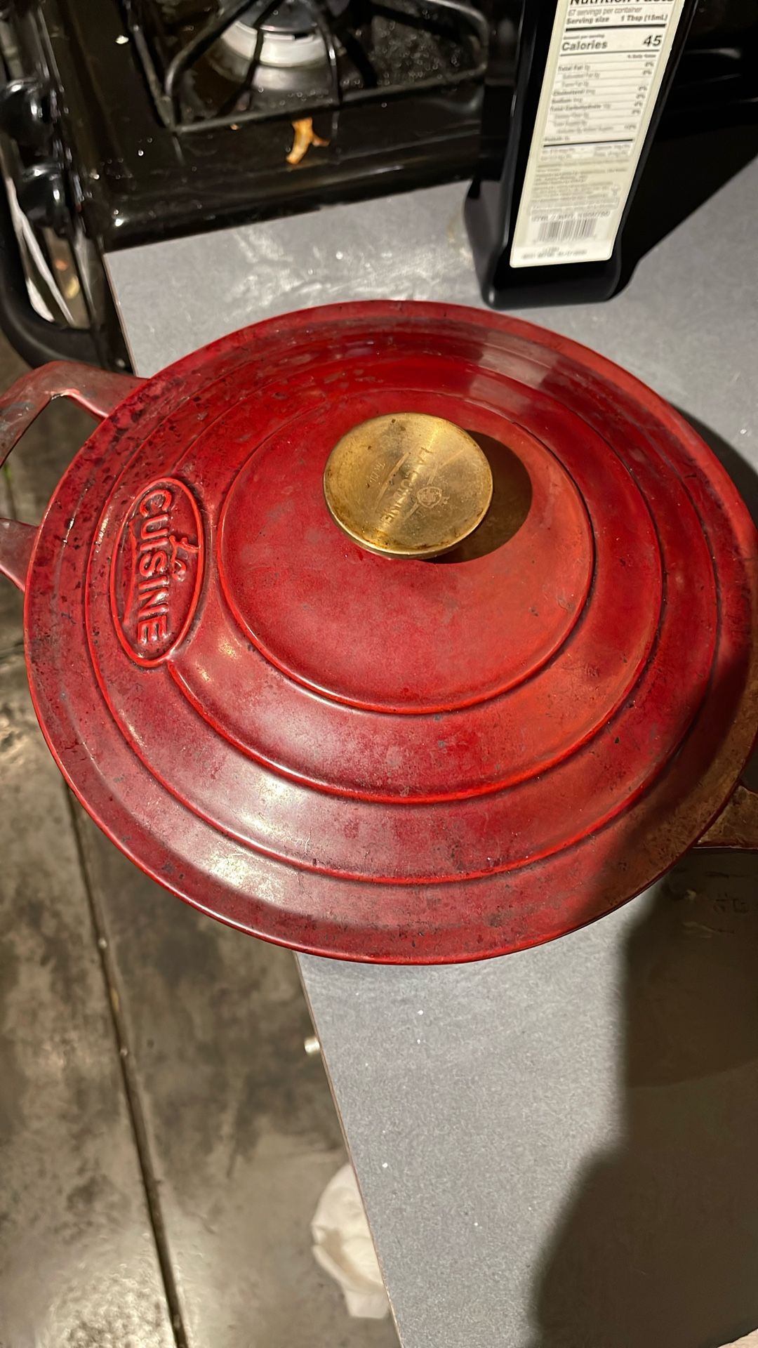 La CUISINE Cast Iron Dutch Oven
