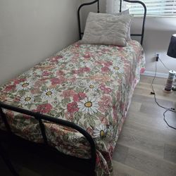 Twin Bed 