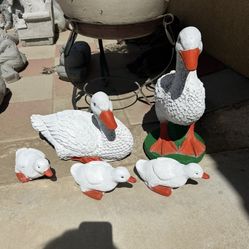 New Set Of 5 Ducks Made Out Of Cement 