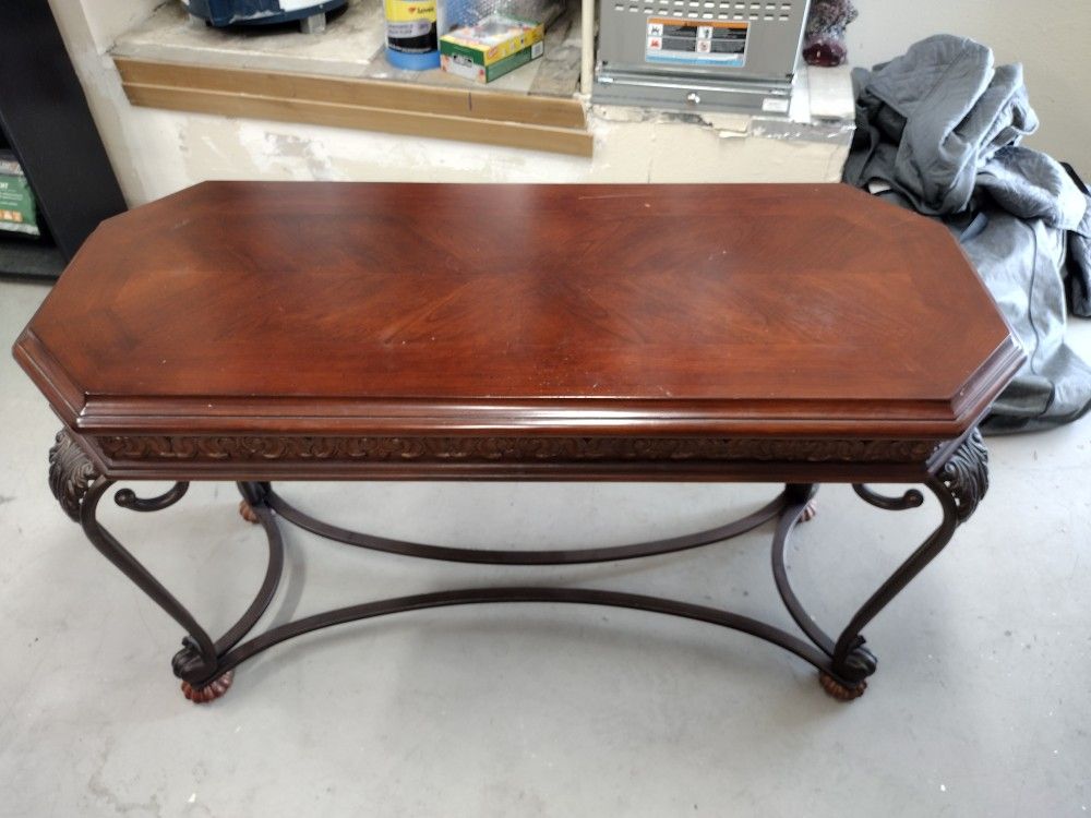Console Table.