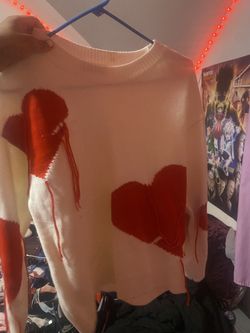 SHEIN bleeding hearts knitted sweater size M (US 6)