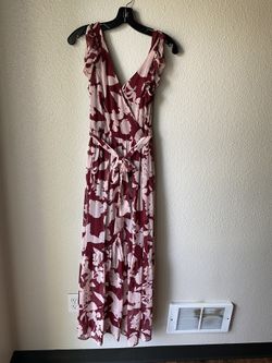 Brand new Woman’s Rebecca B. brand Burgundy Red Floral Dress Up For Sale 