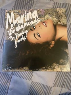 The Family Jewels - Marina and the Diamonds - Standard Black