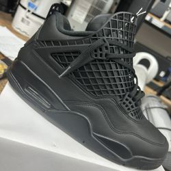 Jordan 4 Retro