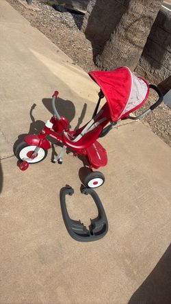 Tricicle Radio flyer