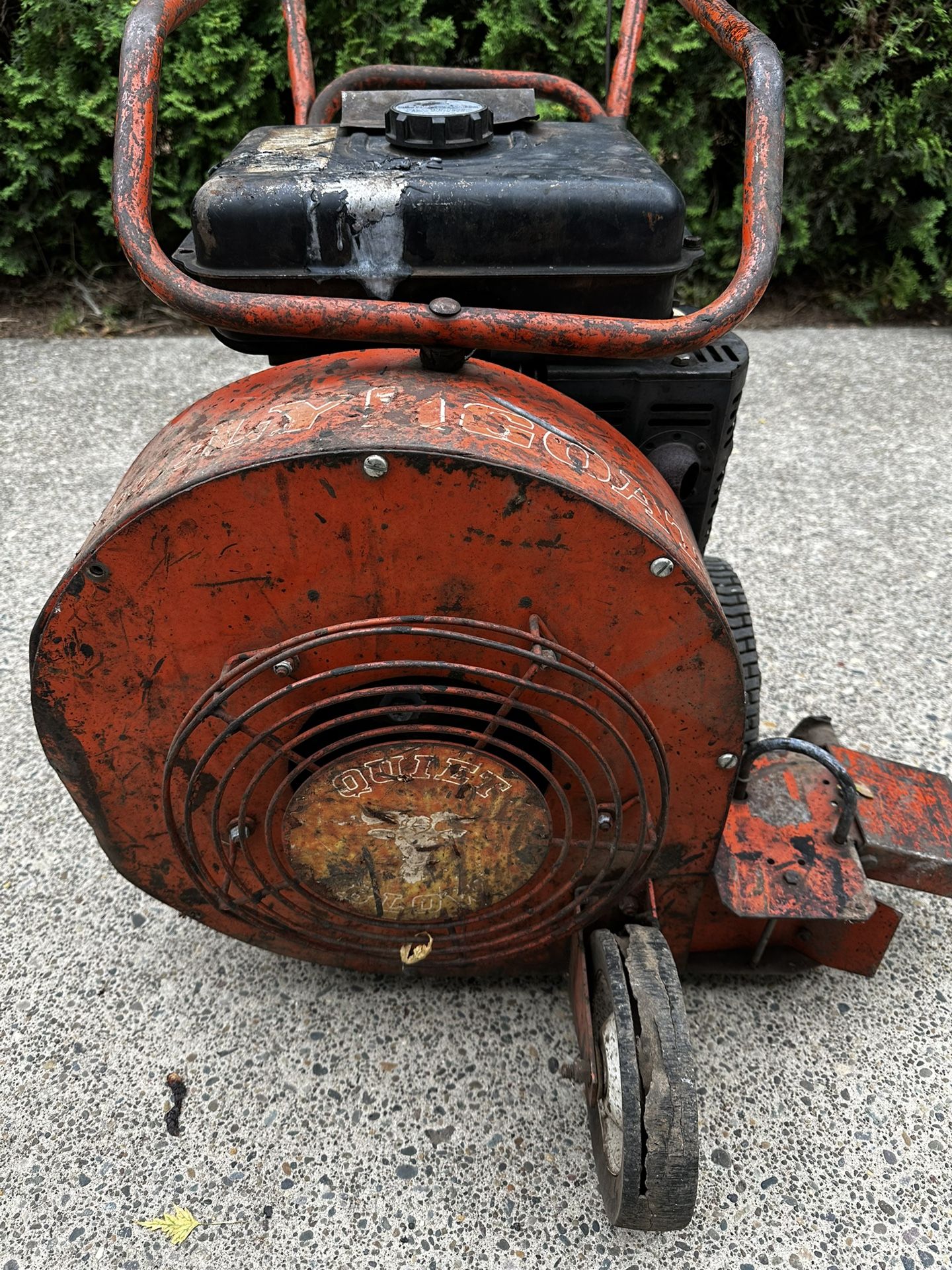 π¨ Billy Goat Blower β 7.5HP Kawasaki β Runs Strong!