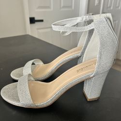 Silver Glitter Heals 