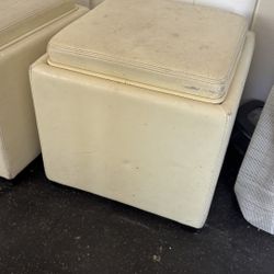 Cube storage ottomans