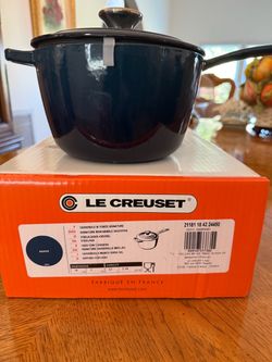 Le Creuset Signature Cast Iron Saucepan 2.25 Qt Agave