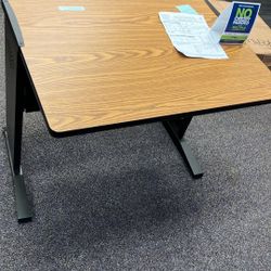 Safco® Reversible-Top Computer Desk, 36"W, Mahogany & Medium Oak/Black - Retail $281.99
