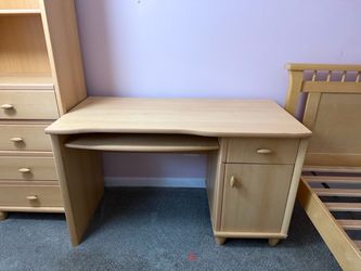 Light Wood desk for teens and kids room