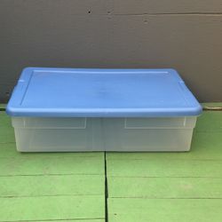 Sterilite Storage Plastic container