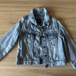 Gap Denim jacket For Kids, Size 3T