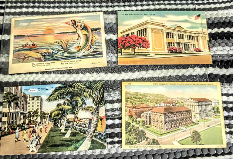 Four Vintage Lithograph Print Postcards With George Washington One Cent Stamps On Each Postcard