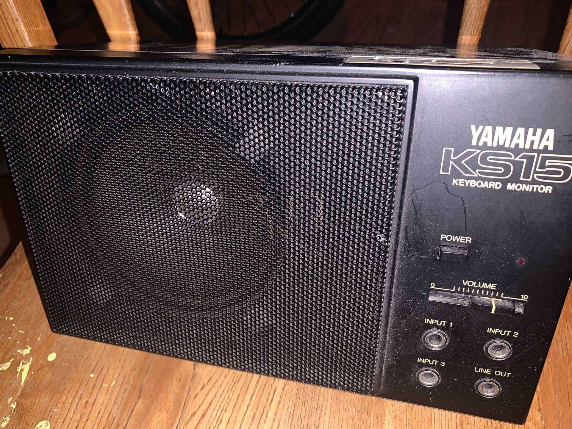 Yamaha KS15 Keyboard Monitor