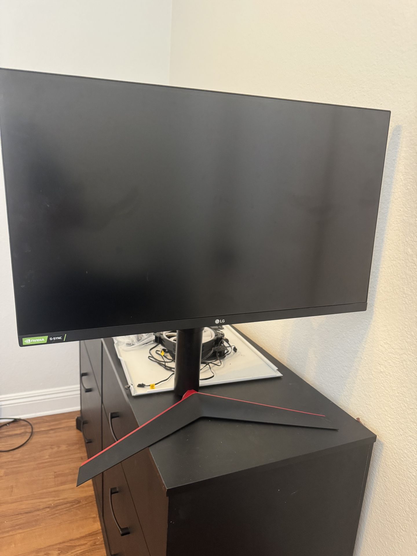 LG Ultragear 27” 144hz Gaming Monitor  27GL83A-B