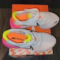 Nike Renew Run (PSV) Size 12 - NEW
