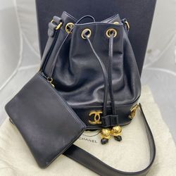 Vintage Chanel bag 