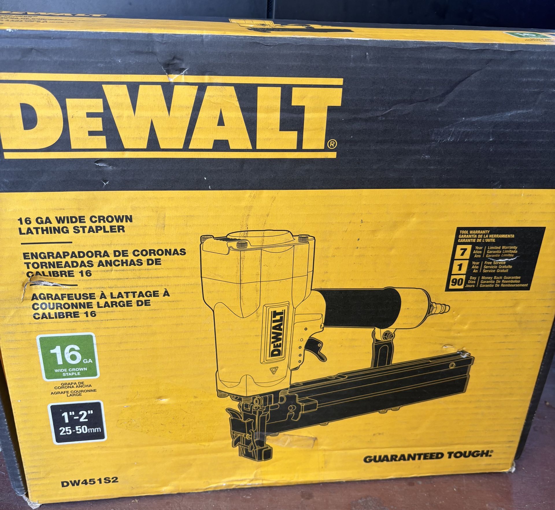 DEWALT Corded Pneumatic 16-Gauge 1 in. Crown Lathing Stapler