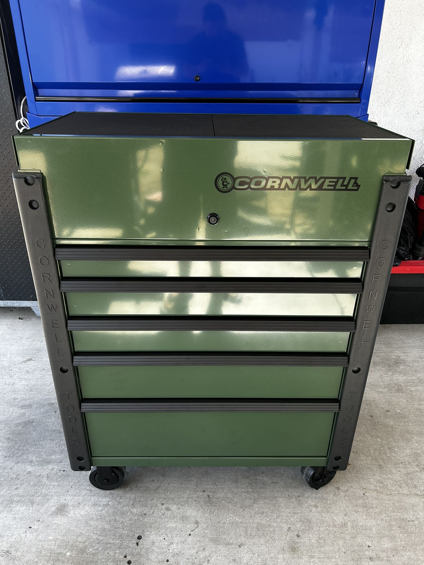 Cornwell Tool Box / Tool Cart