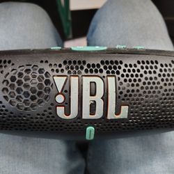 Jbl Charge 5 Bluetooth Speaker 