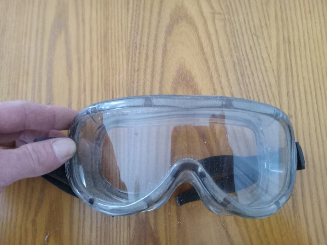 Safety Gogles 15 $