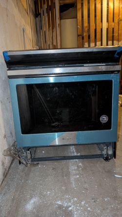 Brand new Whirlpool stove