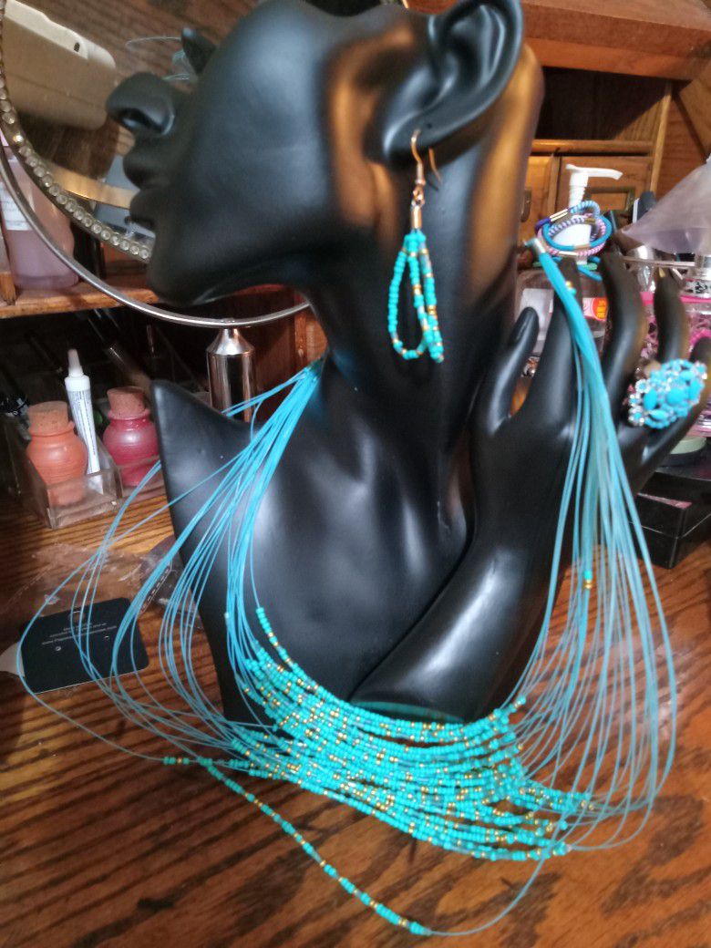 Turquoise Themed Jewelry Set