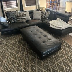 Sectional No Delivery Pick Up ONLY
